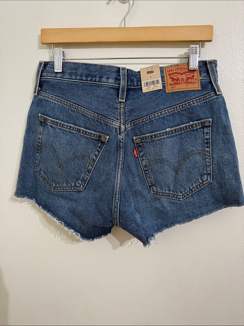 Levi's 501 Distressed High Waist Denim Cutoff Shorts Womens Size 28 Button Fly - Picture 2 of 10
